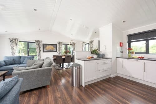 Blossom Lodge, 1 Roadford Lake Lodges, Roadford Lake, Devon, photo 5 of 5