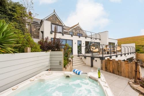 Watersend, Watergate Bay, Cornwall, photo 1 of 5