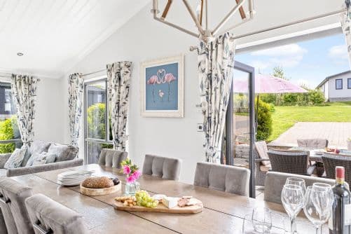 Foxglove Lodge, 31 Roadford Lake Lodges, Roadford Lake, Devon, photo 2 of 5