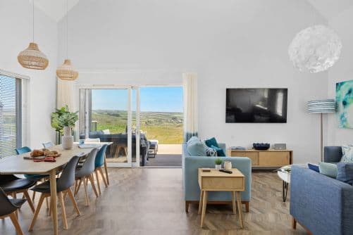 No.5 The Vista, Willingcott, Woolacombe, Devon, photo 1 of 5