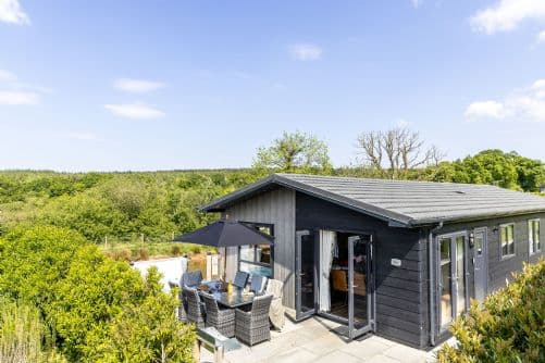 Lilac Lodge, 22 Roadford Lake Lodges, Roadford Lake, Devon, photo 5 of 5