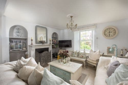 Almond Cottage, Hayle, Cornwall, photo 1 of 5