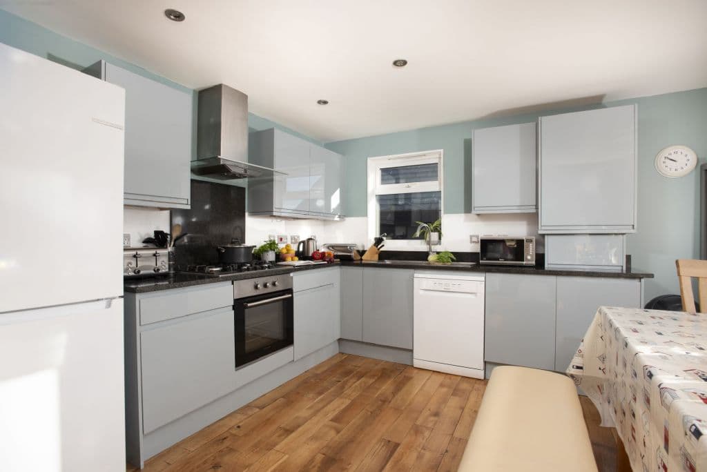 Lodge 40, Retallack Resort & Spa, St Columb Major, Cornwall, photo 4 of 5