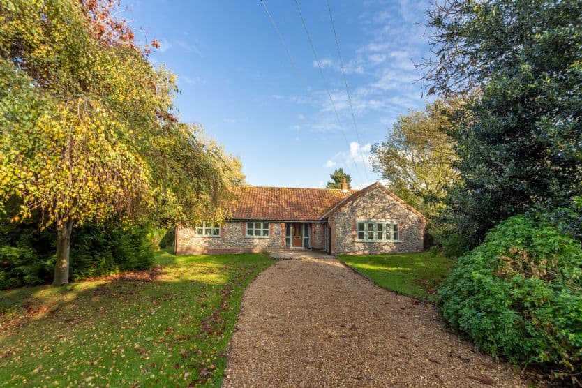 Waterside, Wiveton, Norfolk, photo 1 of 2