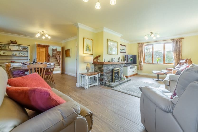April Cottage, Roserrow, Cornwall, photo 2 of 3