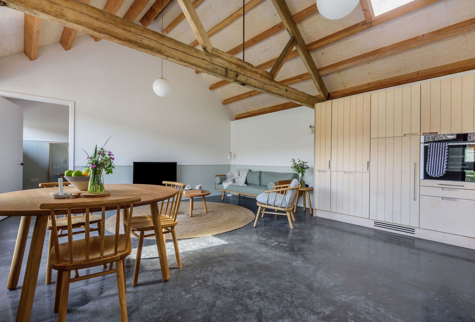 Wraxall Yard, Dorchester, Dorset, photo 3 of 3