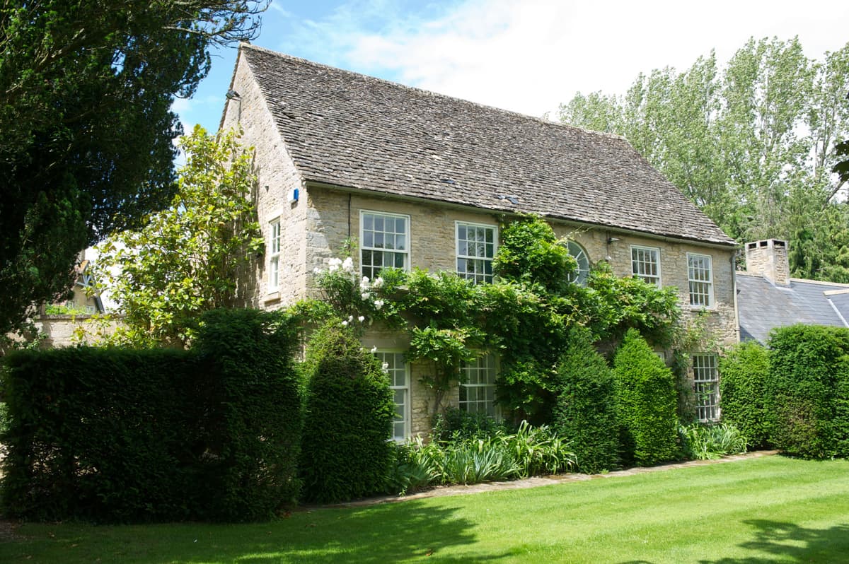 Weir House