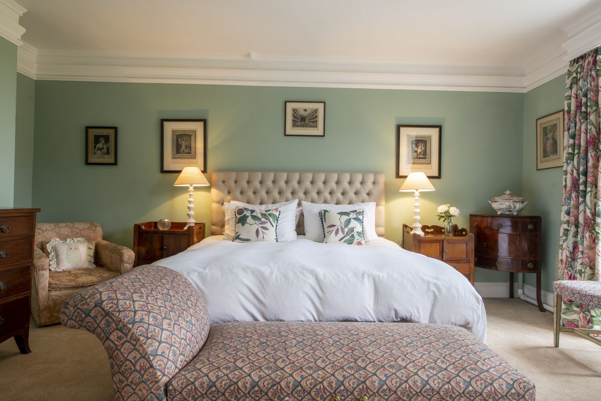 Upper Helmsley Hall (20), York, Yorkshire, photo 2 of 3