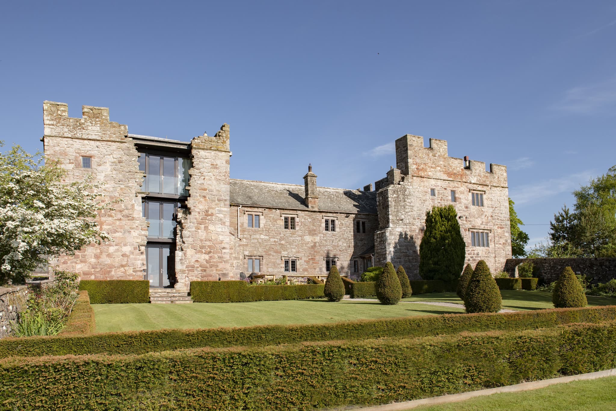 Blencowe Hall, Blencowe, Cumbria, photo 2 of 3