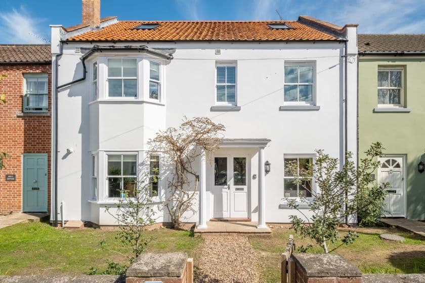 Holly House, Wells-next-the-Sea, Norfolk, photo 1 of 3