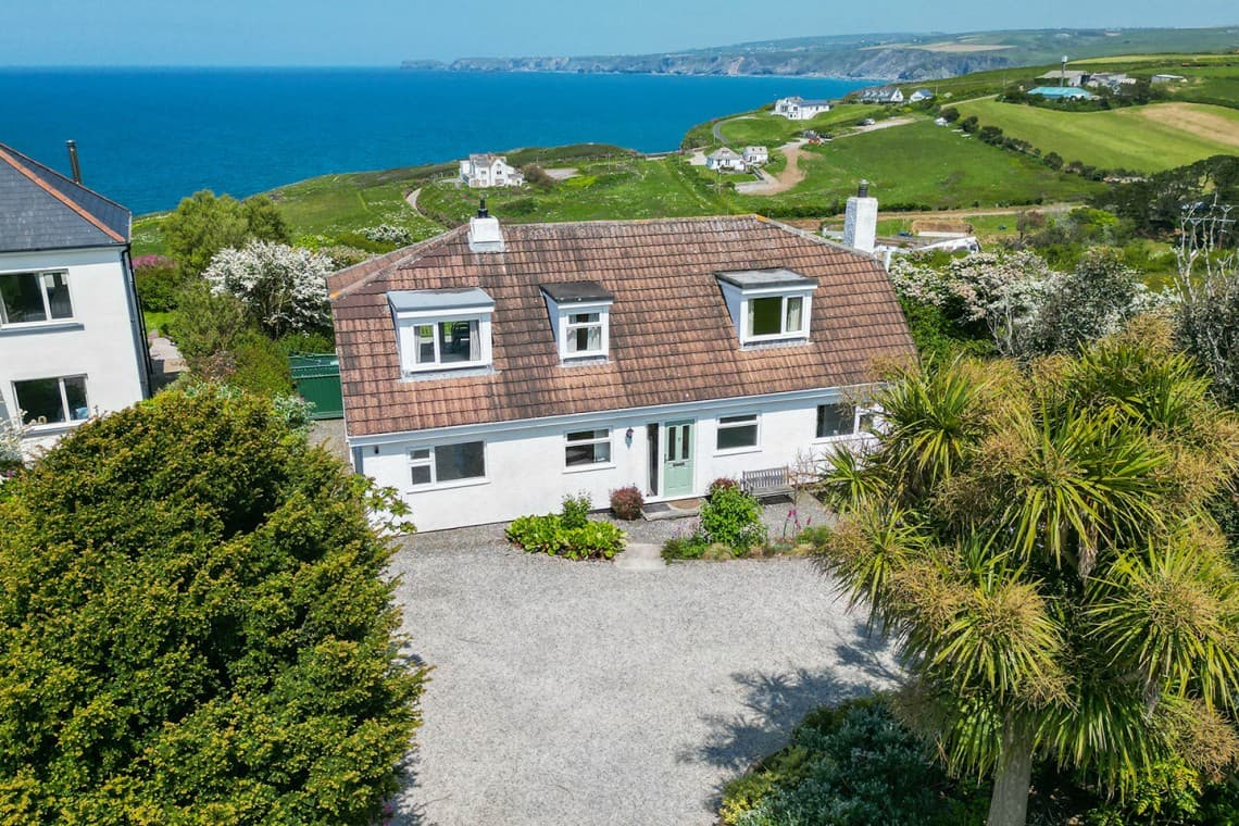 Lower Garrick, Port Isaac, Cornwall, photo 1 of 12