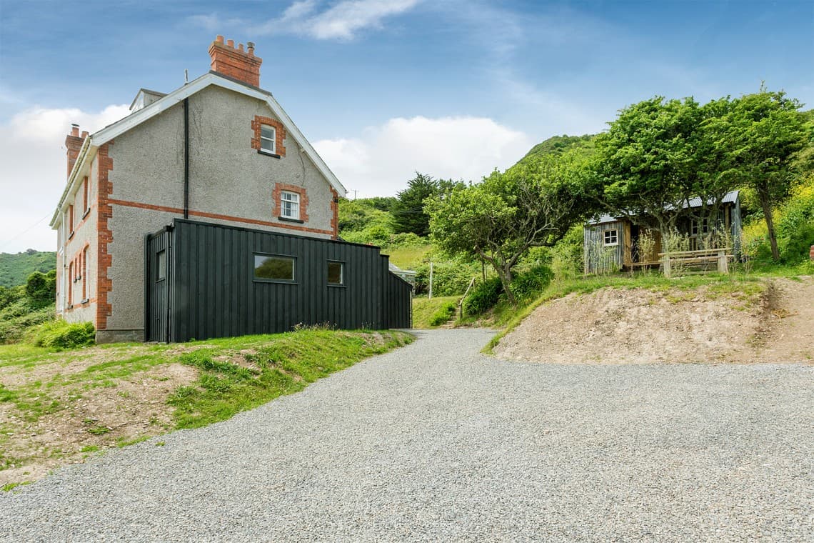 1 Ivy Cove, Lannacombe, Devon, photo 8 of 12