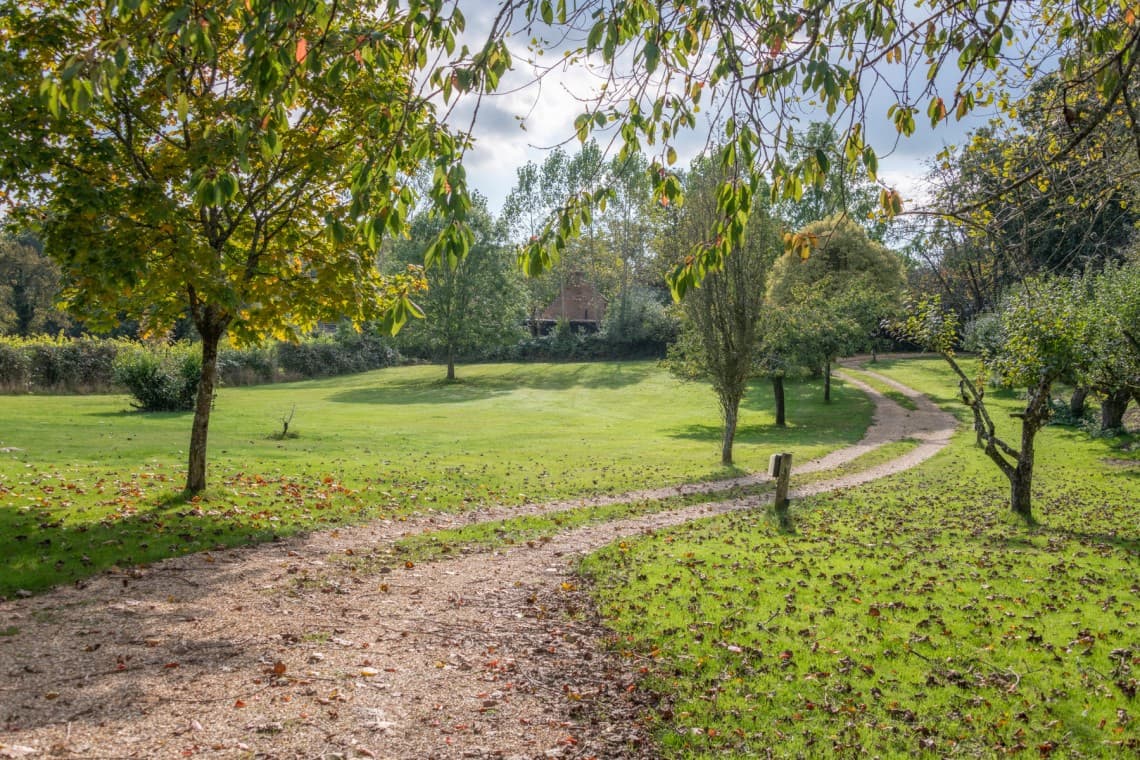The Farmhouse, Brockenhurst, Hampshire, photo 8 of 12