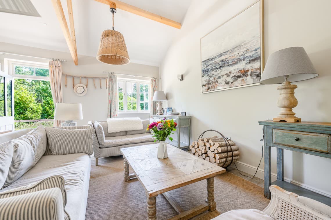 Sopley Cottages, Sopley, Dorset, photo 4 of 12