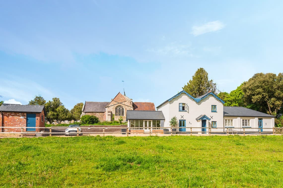 Sopley Cottages, Sopley, Dorset, photo 1 of 12