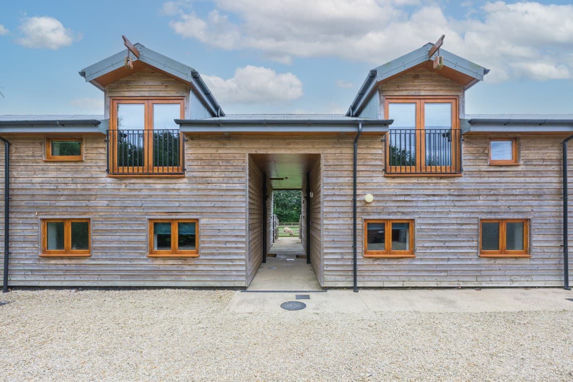 Goesmere Barns, Damerham, Hampshire, photo 2 of 12