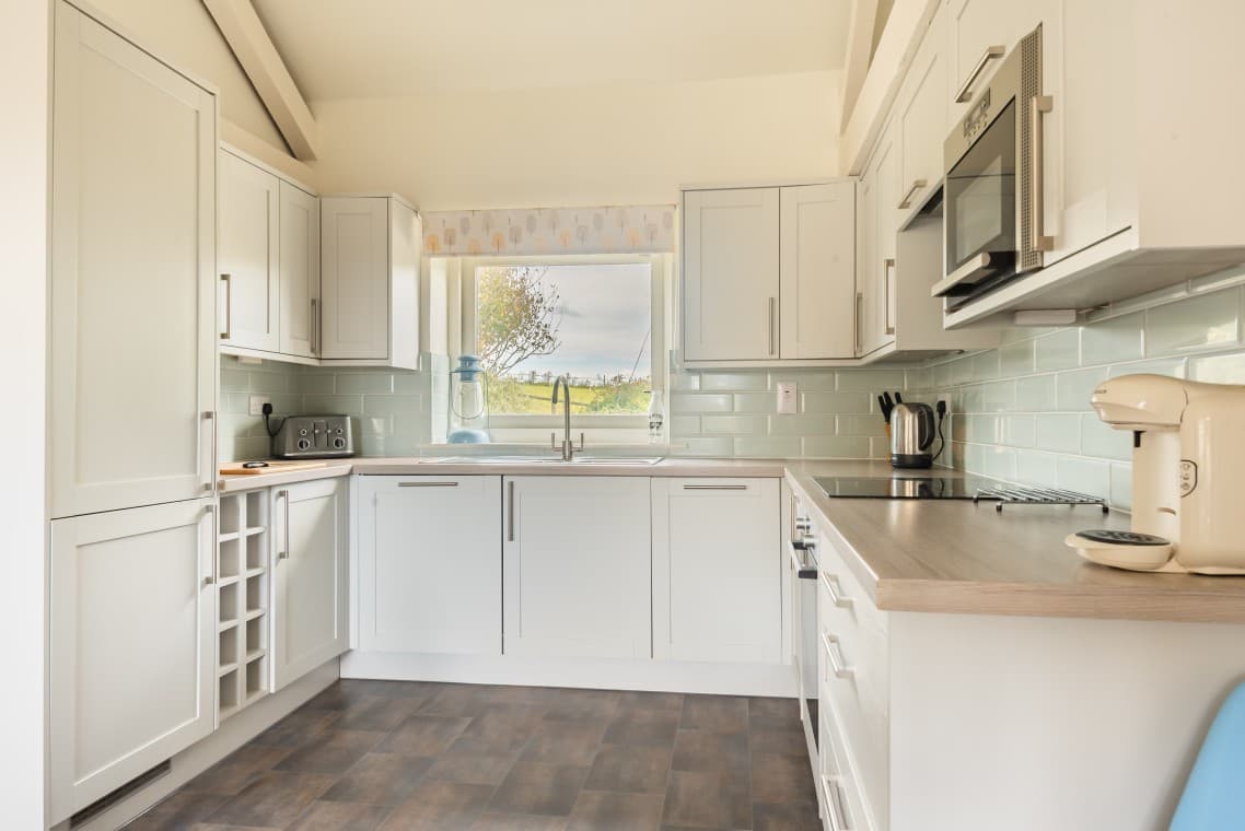 Court Barton Cottage No. 11, South Huish, Devon, photo 10 of 12