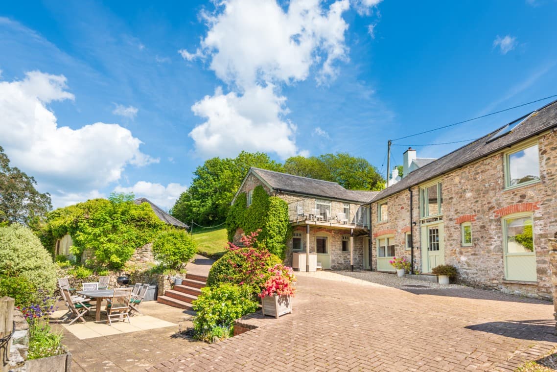 Farthingfield, South Pool, Devon, photo 1 of 12