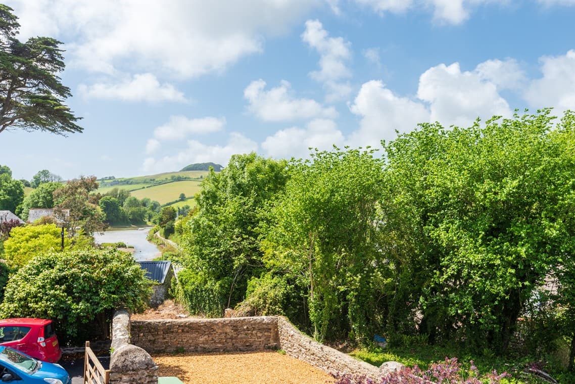 Farthingfield, South Pool, Devon, photo 9 of 12
