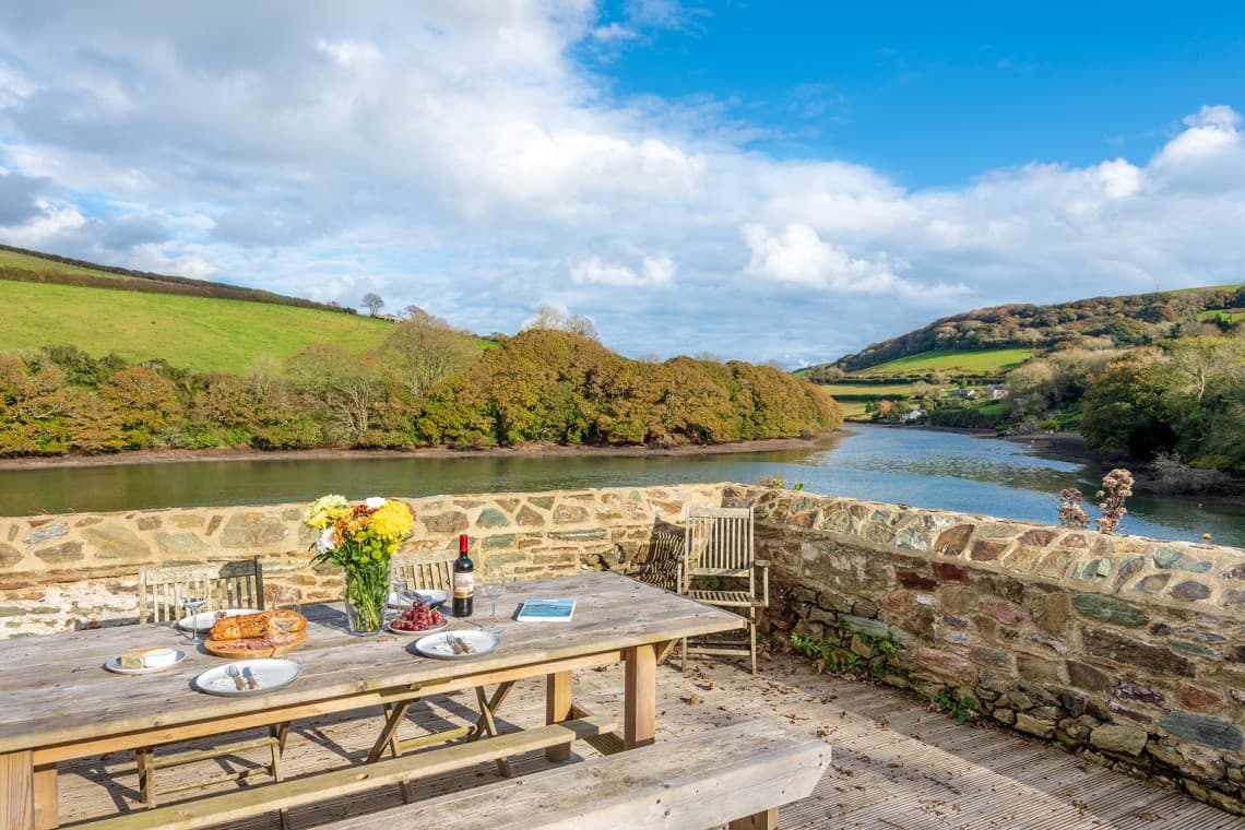 Goodshelter Barns & The Boathouse, East Portlemouth, Devon, photo 6 of 12