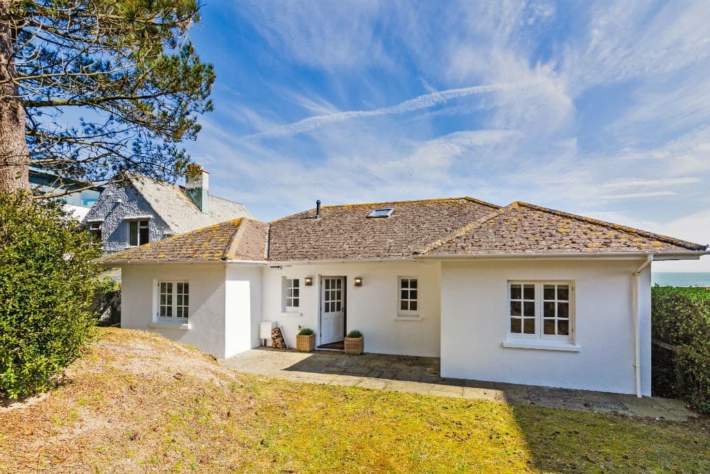 Holwell, Sandbanks, Dorset, photo 1 of 12