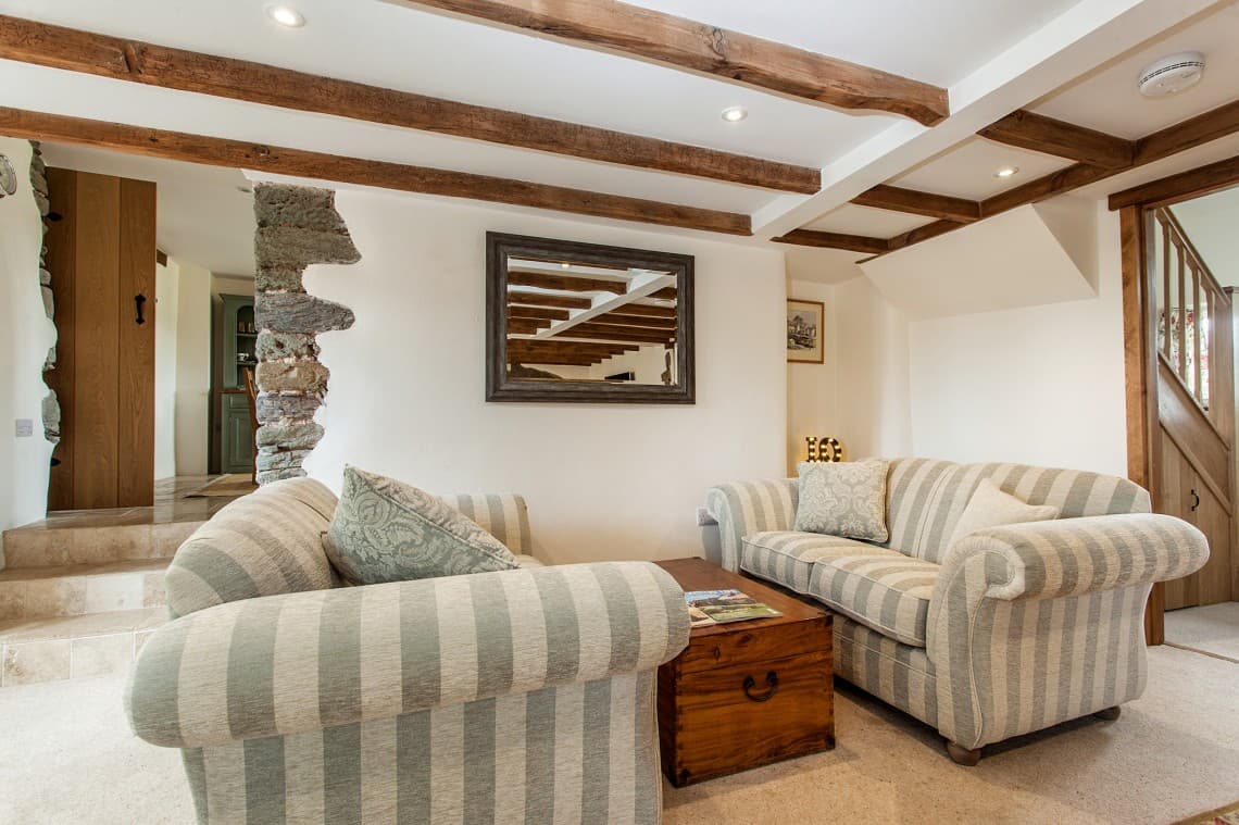Locks Farm, East Prawle, Devon, photo 3 of 12