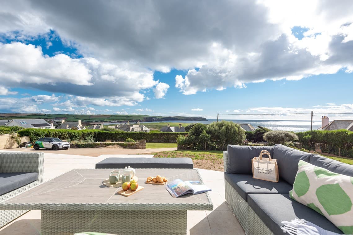 Longstone, Thurlestone, Devon, photo 2 of 12