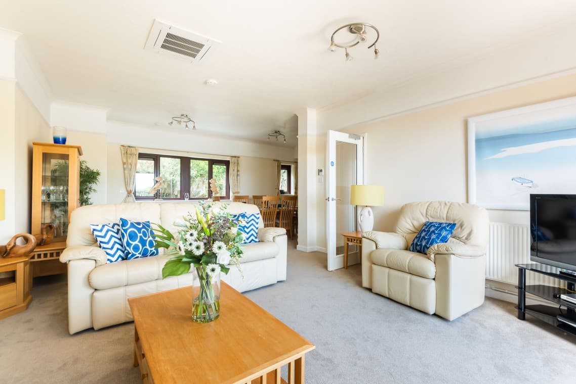 Penthouse, Maenporth, Cornwall, photo 6 of 12
