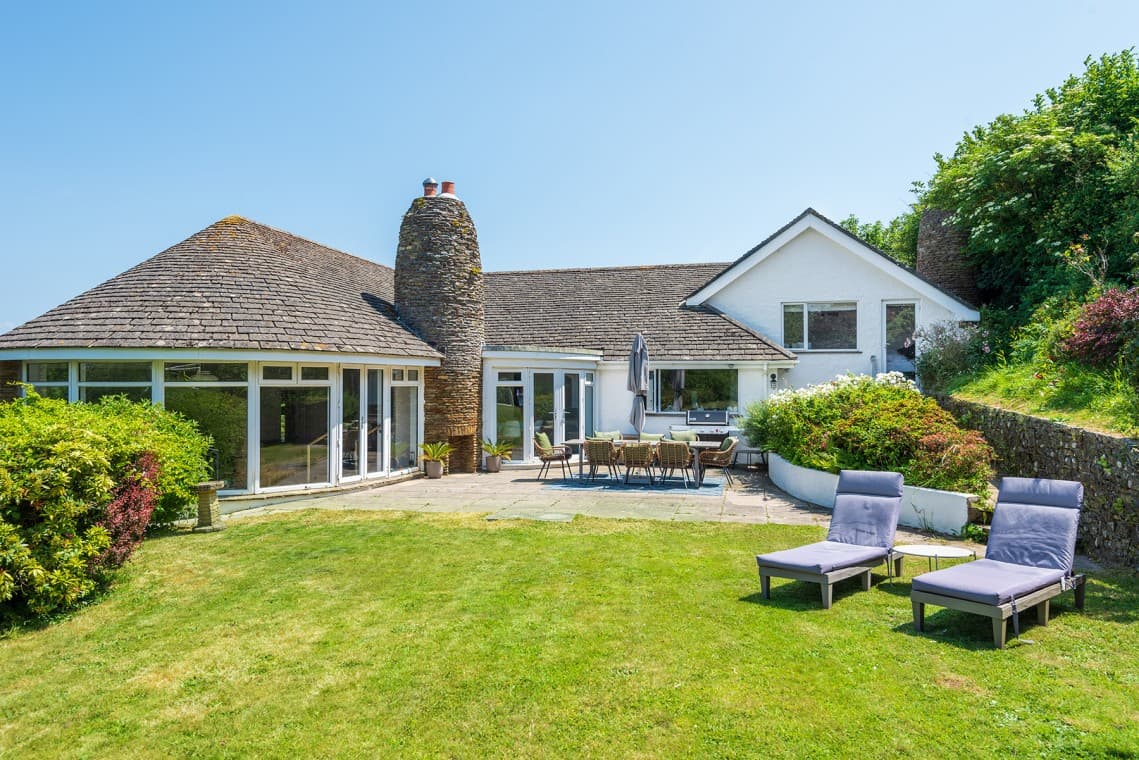 The Round House, South Milton, Devon, photo 1 of 12