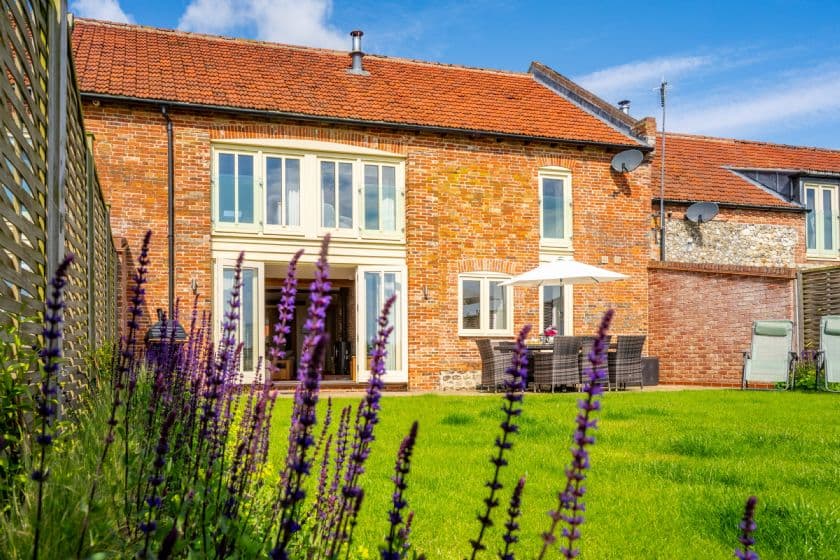 6 Courtyard Barn, Docking, Norfolk